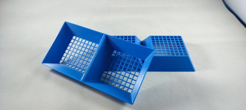 Univerzální miska (144x72x20 mm) varianta 2/2 - více barev