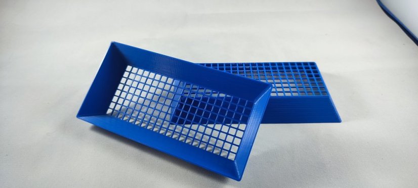 Univerzální miska (144x72x20 mm) varianta 2/1 - více barev