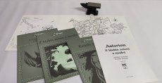 Asterion - Z hlubin zelené a modré