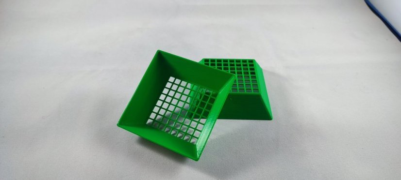 Univerzální miska (72x72x20 mm) varianta 1/1 - více barev